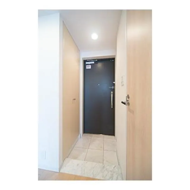 MM Garden - Interior - ["Property", "Room", "Ceiling"]