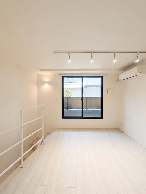 Grand Paseo Meguro Senzoku - Interior - ["Flooring", "Wood", "Ceiling"]