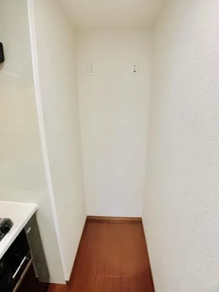 Premier Comfort Nishiogikubo - Interior - ["Flooring", "Floor", "Wood"]