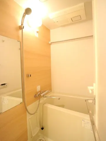 Prime Urban Gakugei Daigaku Park Front - Interior - ["Flooring", "Plumbing fixture", "Floor"]