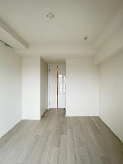 Orchid Residence Togoshi Park - Interior - ["Building", "Wood", "Fixture"]