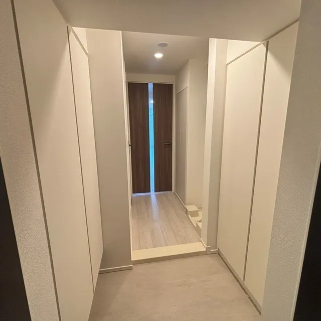 Park Axis Shinagawa Tennozu Isle - Interior - ["Flooring", "Floor", "Wood"]