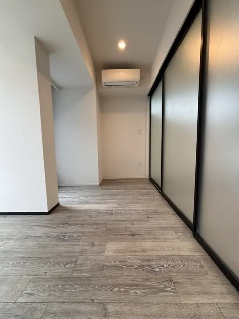 Urban Park Yoyogi - Interior - ["Flooring", "Floor", "Wood"]