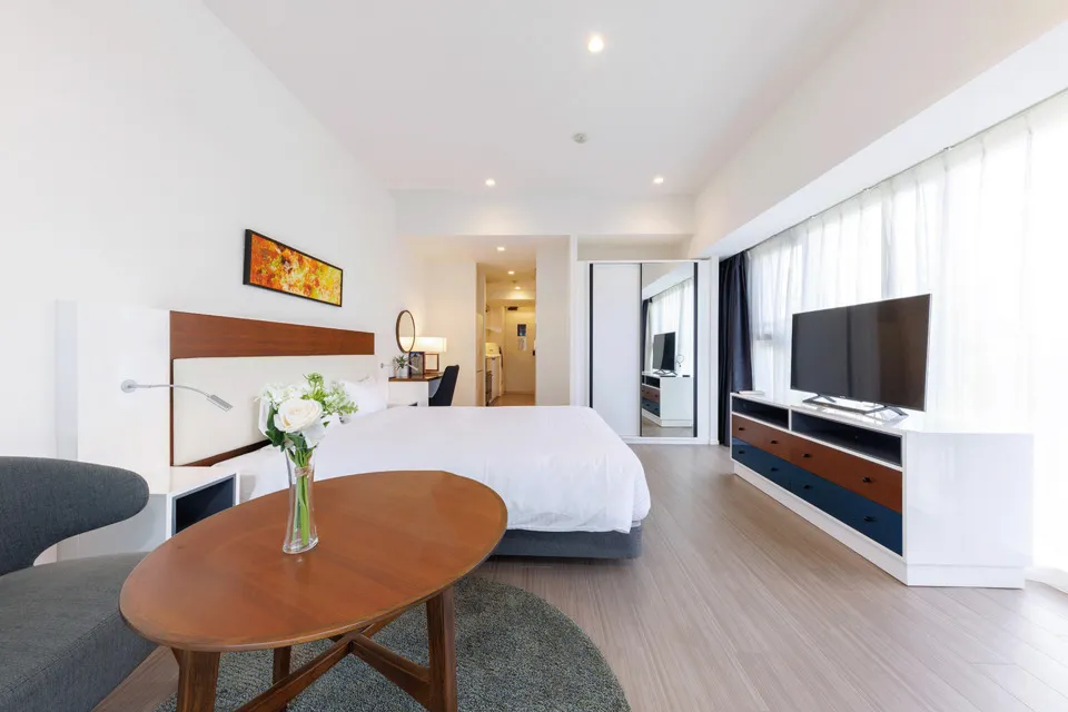 Hmlet Premium Azabudai - Interior - ["Interior design", "Furniture", "Flooring"]