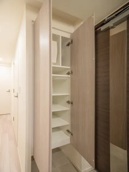 Brillia Ist Asakusa - Interior - ["Flooring", "Wood", "Floor"]