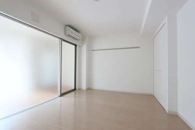 Mt. Leviga - Interior - ["Flooring", "Floor", "Ceiling"]