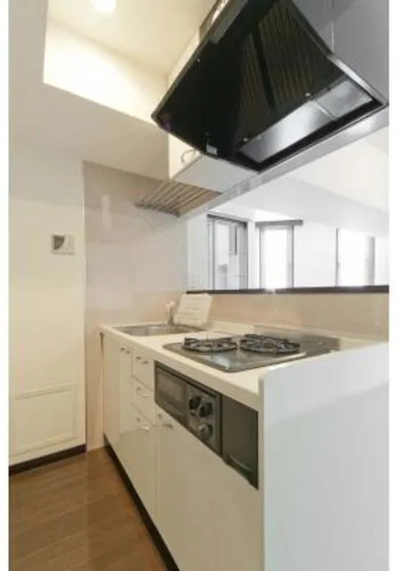 K's Kojimachi - Interior - ["Cabinetry", "Gas stove", "Countertop"]
