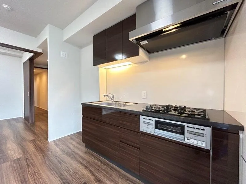 Doue Waseda - Interior - ["Apartment", "Wood flooring", "Kitchen"]