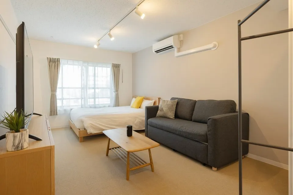 Hmlet Shinjuku Kawadacho - Interior - ["Interior design", "Flooring", "Furniture"]