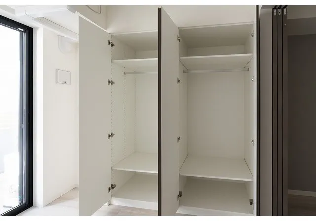 RJR Precia Chidori - Interior - ["Wood", "Flooring", "Cabinetry"]