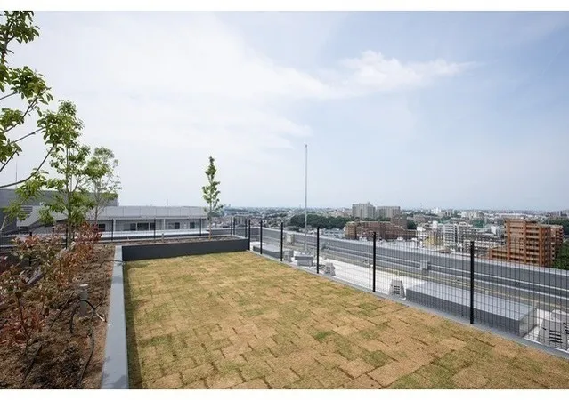 Hulic Narimasu - Exterior - ["Apartment", "Balcony", "Daylighting"]