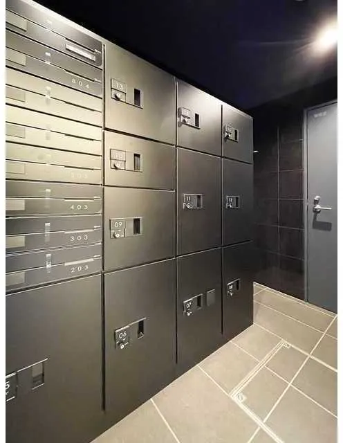 Gran Casa Minamisenju - Other - ["Locker", "Grey", "Household hardware"]