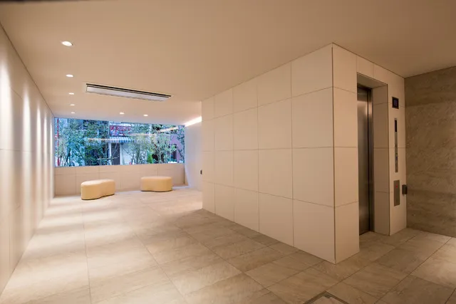 Belle Vue Shimbashi - Interior - ["Building", "Wood", "Hall"]
