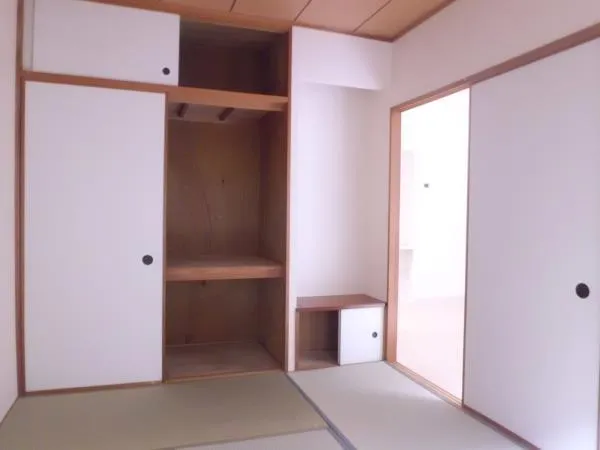Clair Veil Himonya - Interior - ["Room", "Property", "Furniture"]