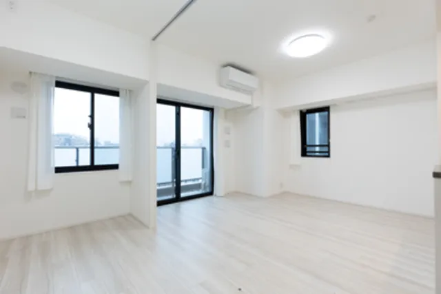 Livio Kitashinagawa Riverside Terrace - Interior - ["Window", "Building", "Fixture"]