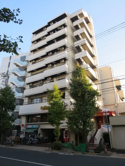 U-Court Kamiuma - Exterior - ["Sky", "Building", "Property"]