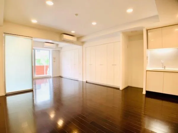 Brillia Ist Sangenjaya Blossom Terrace - Interior - ["Property", "Building", "Hall"]