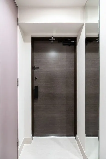 The Glow Mita - Interior - ["Wall", "Flooring", "Wood"]