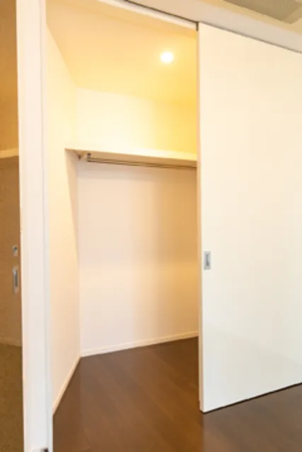Park Court Akasaka The Tower - Interior - ["Room", "Property", "Furniture"]