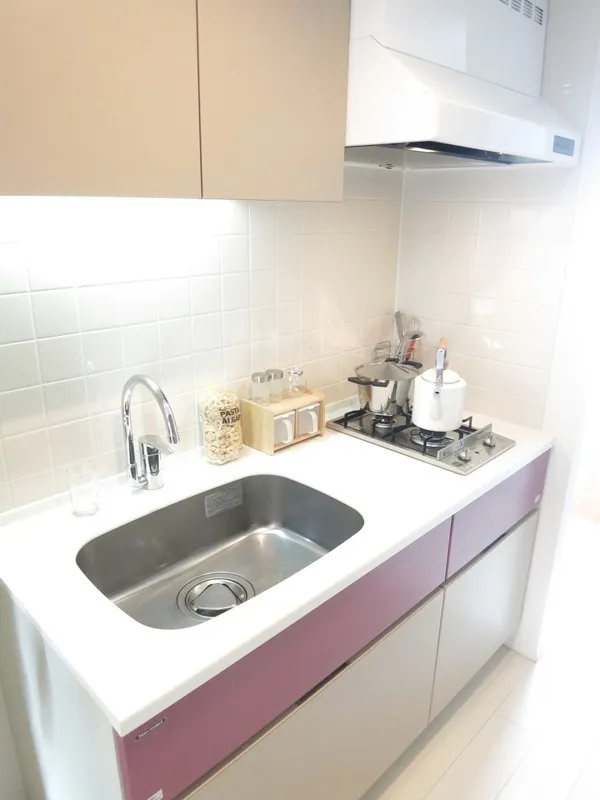 Residence Yukitani Otsuka - Interior - ["Plumbing fixture", "Sink", "Major appliance"]