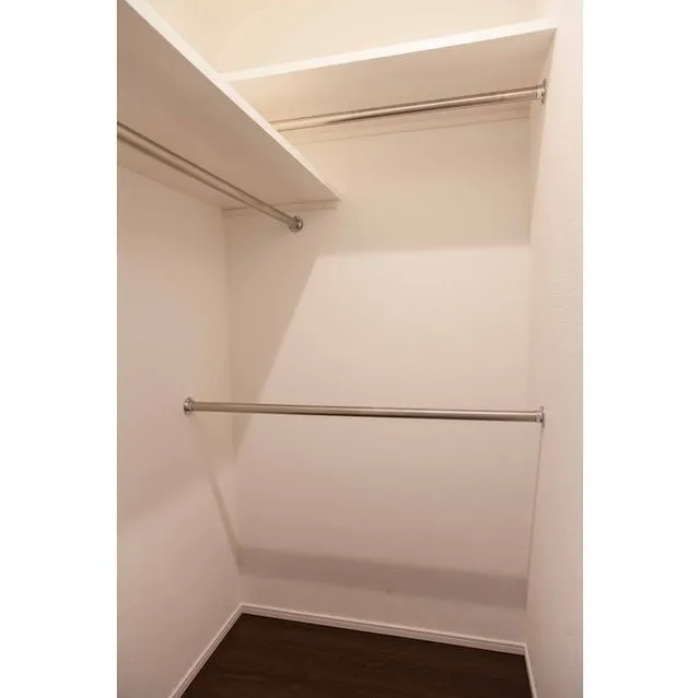 Comforia Kinshicho DEUX - Interior - ["Property", "Room", "Shelf"]