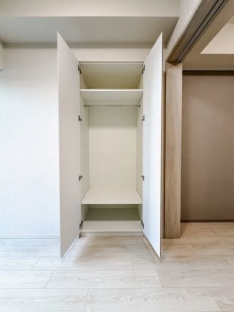Brookside Residence Kiba - Interior - ["Wood", "Flooring", "Floor"]