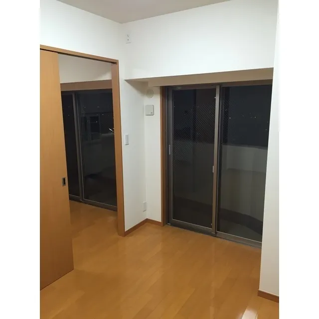 Prospect Nishi Sugamo - Interior - ["Property", "Room", "Laminate flooring"]