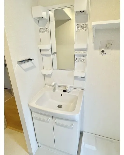 BREEZE TERRACE - Interior - ["Plumbing fixture", "Bathroom Sink", "Sink"]