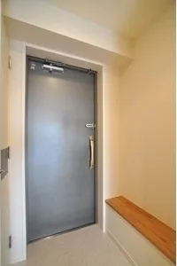 Premier Stage Komagome - Interior - ["Door", "Fixture", "Handle"]