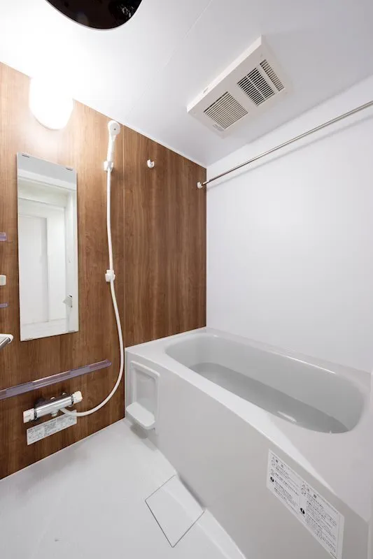Due Iriya I - Interior - ["Flooring", "Plumbing fixture", "Interior design"]