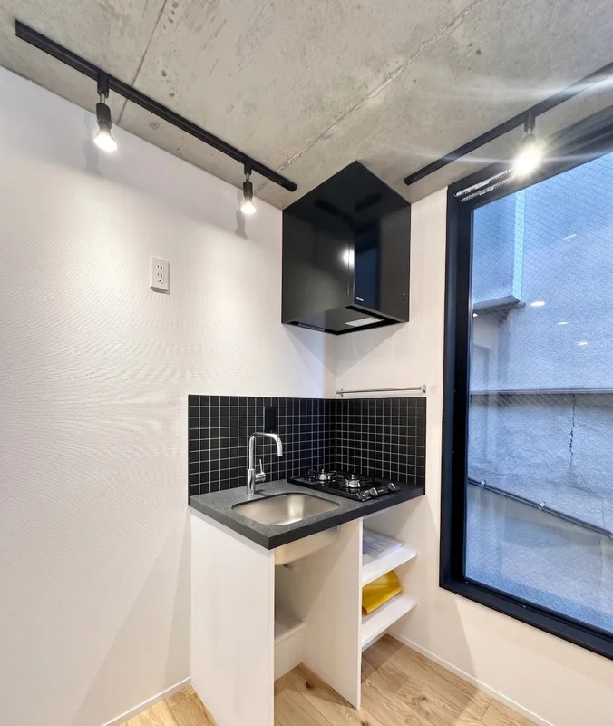 Trias253 - Interior - ["Ceiling", "Interior design", "Plumbing fixture"]