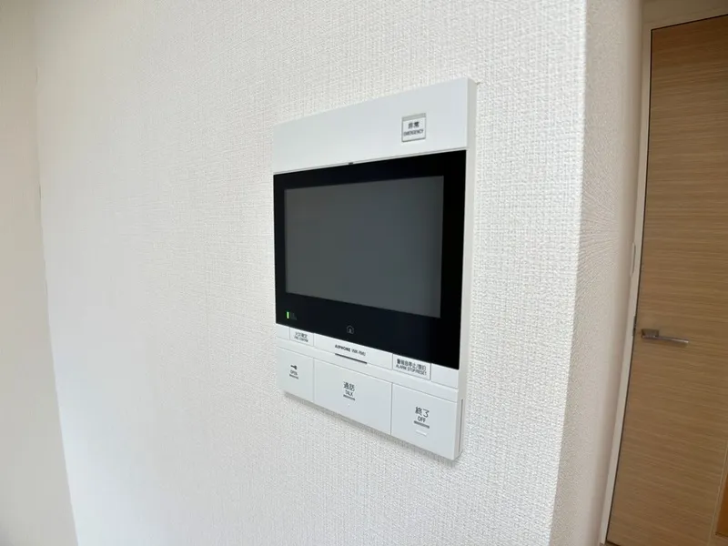 KDX Residence Oyama - Interior - ["Electronic device", "Technology", "Display device"]
