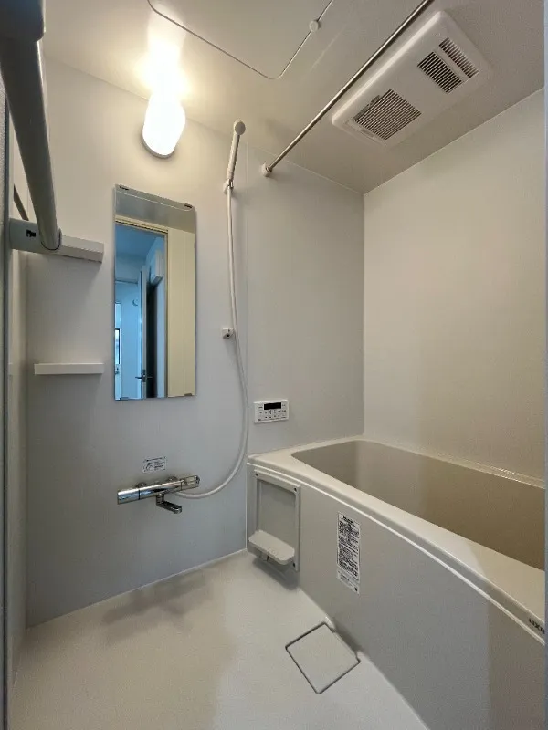 Mare Nishi-Sugamo - Interior - ["Flooring", "Plumbing fixture", "Floor"]