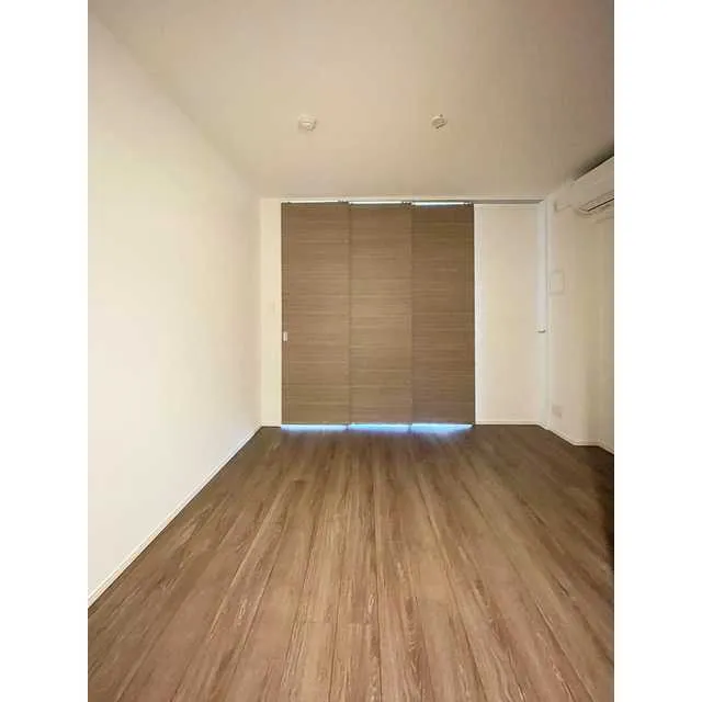 Zinnia Asakusa - Interior - ["Brown", "Building", "Wood"]
