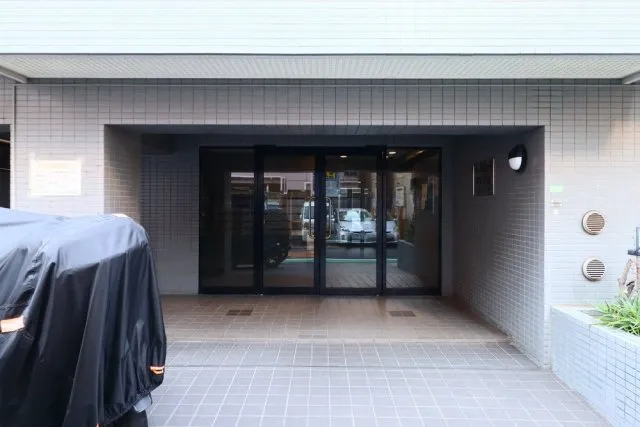 Daiho Plaza Nakano-Shinbashi - Exterior - ["Door", "Apartment", "Condominium"]