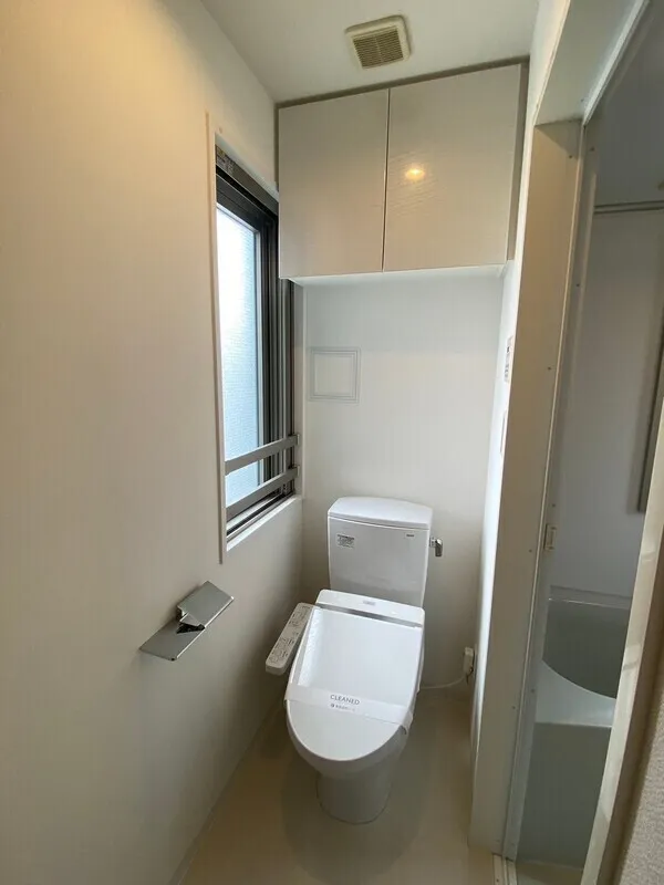 Park Premier Monzen-Nakacho - Interior - ["Plumbing fixture", "Flooring", "Interior design"]