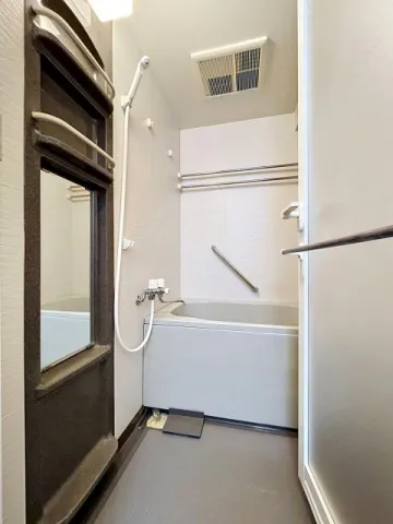 Garden Home Sanno Hills - Interior - ["Flooring", "Floor", "Interior design"]