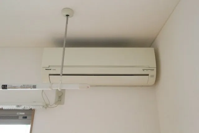 Cele Itabashi Honcho - Interior - ["Technology", "Electrical cable", "Home appliance"]