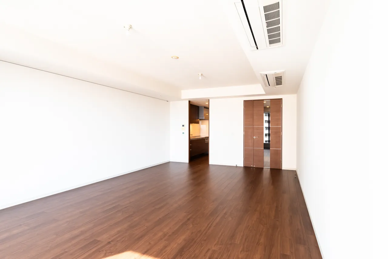 Central Park Tower La Tour Shinjuku - Interior - ["Floor", "Flooring", "Wood flooring"]