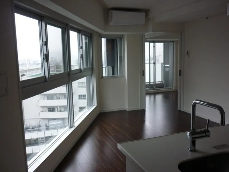Residia Sasazuka II - Interior - ["Flooring", "Floor", "Interior design"]