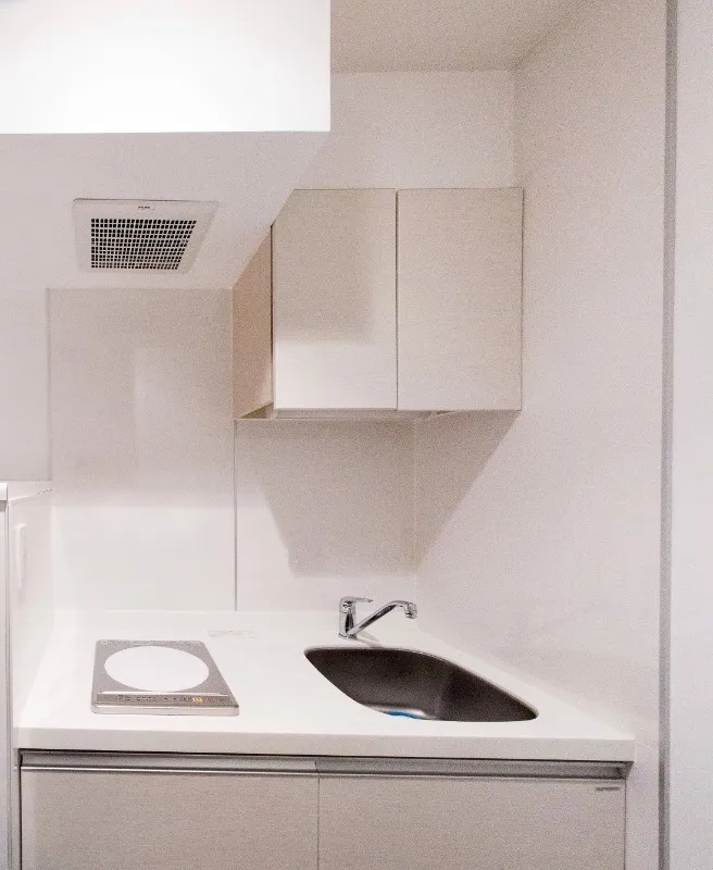 Castalia Nakameguro - Interior - ["Sink", "Cabinetry", "White"]