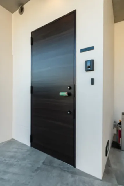 Preferred Senzoku - Interior - ["Wood", "Flooring", "Door"]