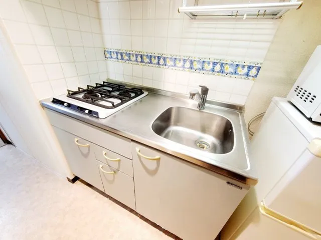 Maison De Ville Meguro - Interior - ["Kitchen Sink", "Kitchen", "Major appliance"]