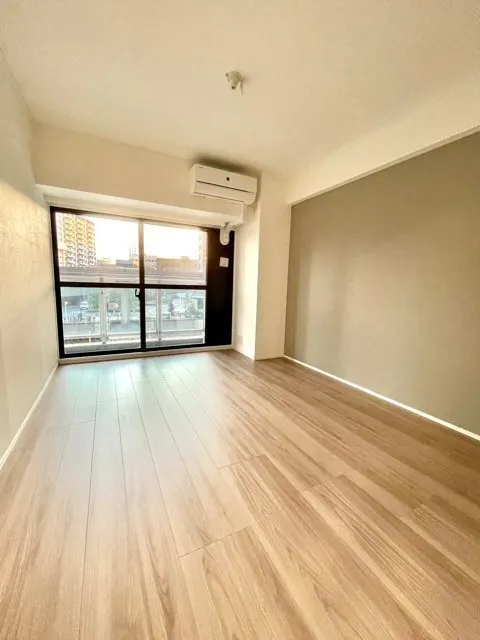 Residia Shibaura - Interior - ["Flooring", "Floor", "Wood flooring"]