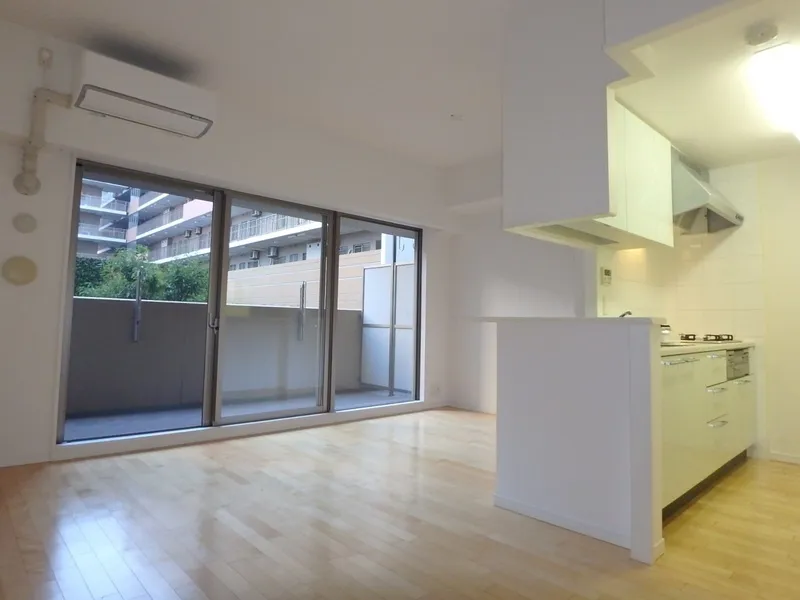 Esty Maison Toyosu Residence - Interior - ["Flooring", "Floor", "Apartment"]