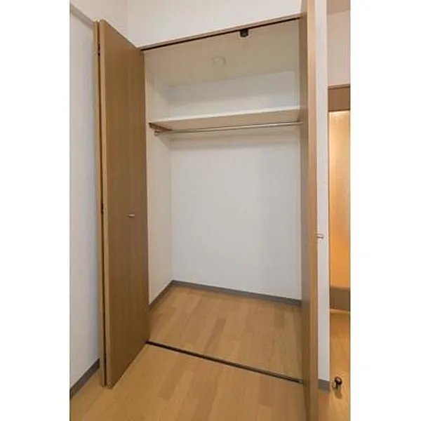 Lumiere Nishigaoka - Interior - ["Building", "Wood", "Fixture"]