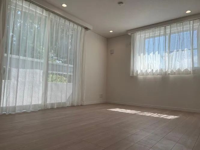 Setagaya-ku Fukazawa 6-chome detached house