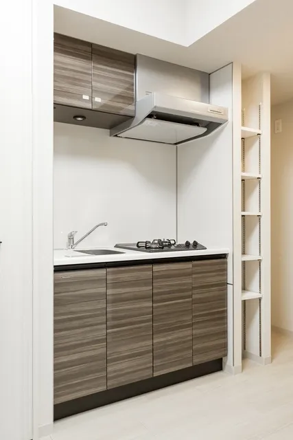 Plage Liu Oshiage - Interior - ["Cabinetry", "Countertop", "Furniture"]