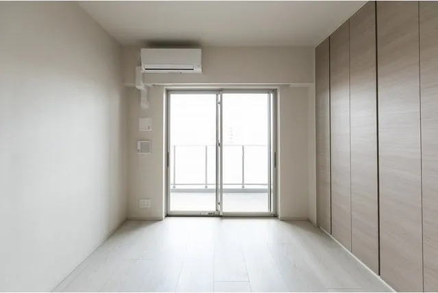 Demes Kiba - Interior - ["Window", "Fixture", "Interior design"]
