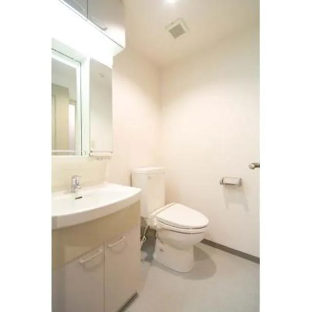 Sky Park Gyoen - Interior - ["Bathroom", "Property", "Room"]